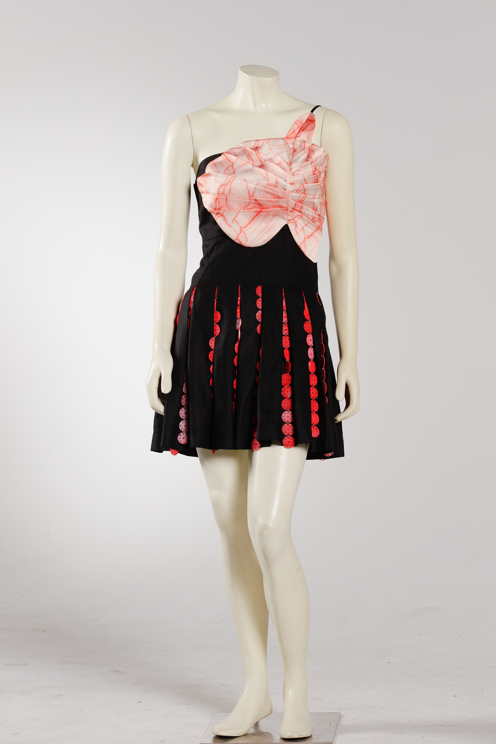 Ember Bloom: The Lotus Awakens â€” look 1